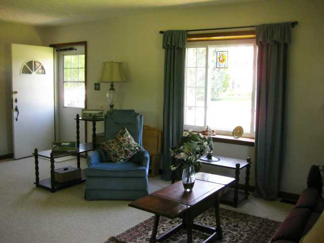 2181 Farleigh Road Columbus, OH 43221 - Photo 3 of 18 Gallery Image 3