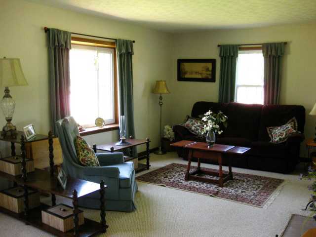 2181 Farleigh Road Columbus, OH 43221 - Photo 4 of 18 Gallery Image 4
