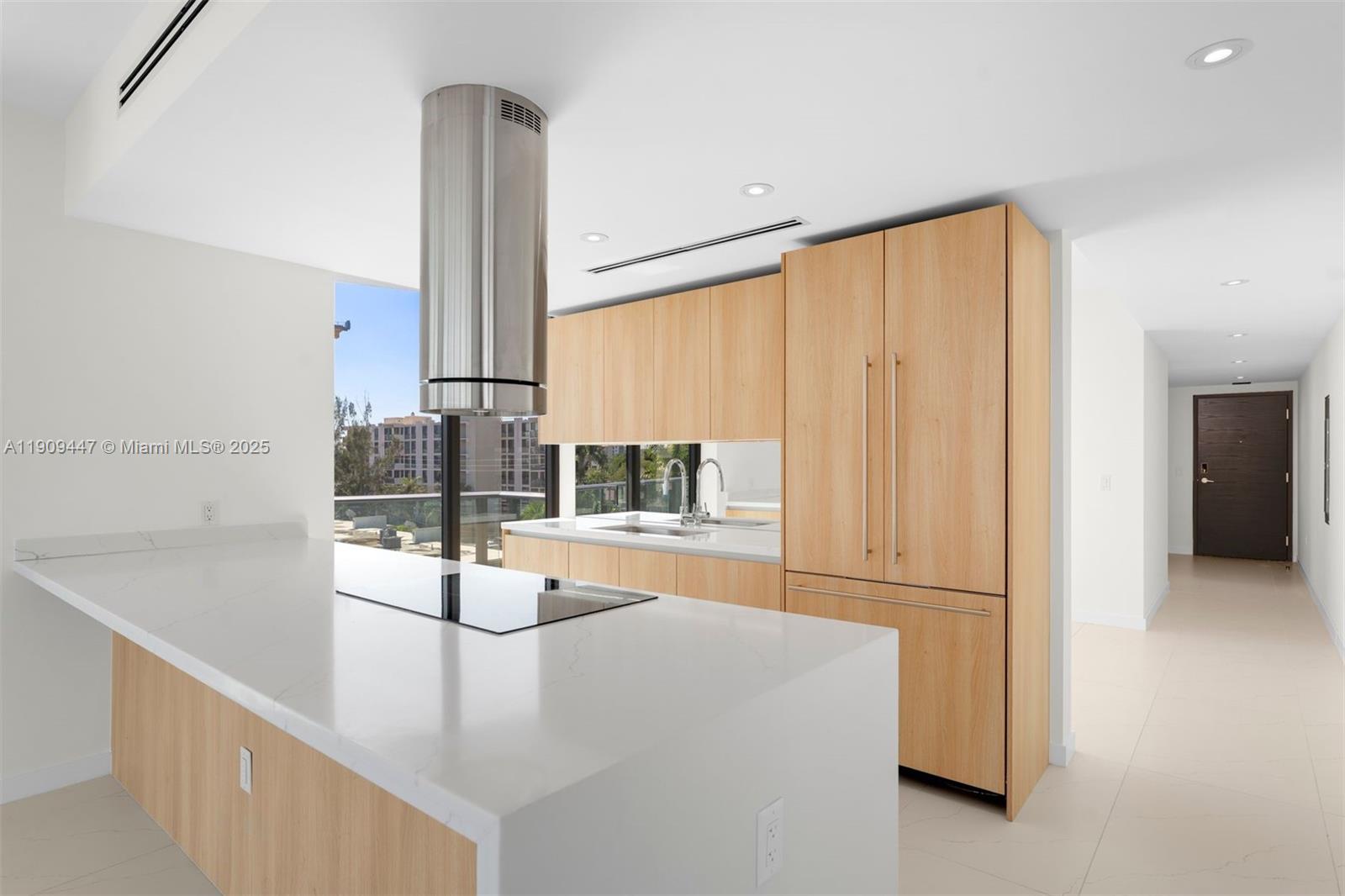 9901 West Bay Harbor Dr Unit 506  