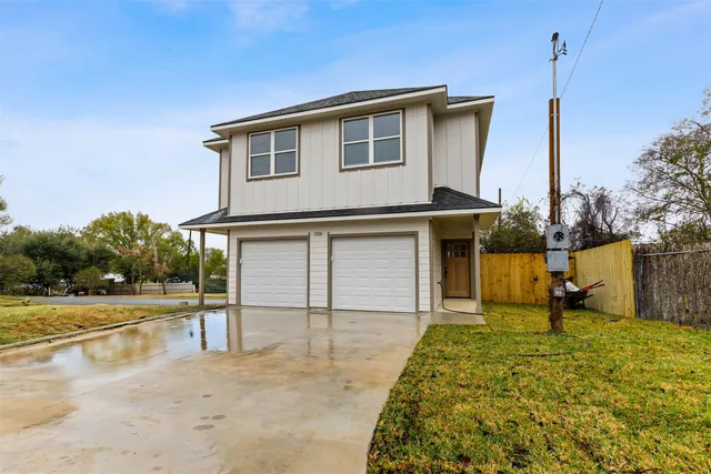 $1,850 | 1316 Williams Avenue, Unit A, Brenham, TX 77833