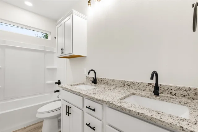 $1,850 | 1316 Williams Avenue, Unit A, Brenham, TX 77833