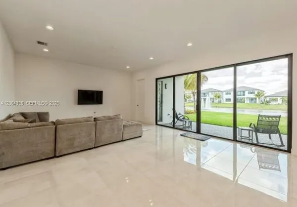 $13,000 | 17041 Teton River Road, Boca Raton, FL 33496