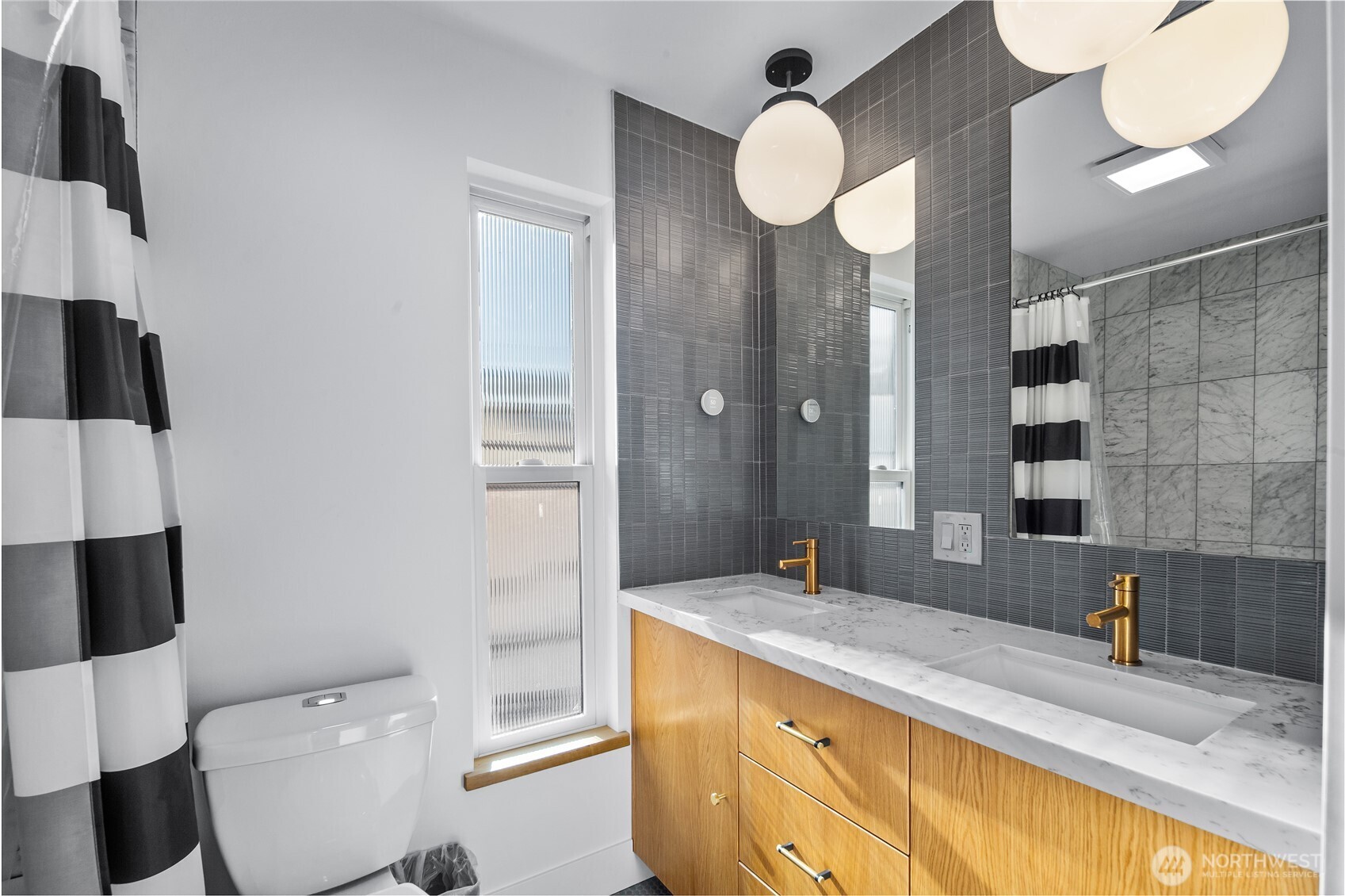 2309 North Northlake Way, Unit 13 Seattle, WA 98103 - Photo 27 of 40