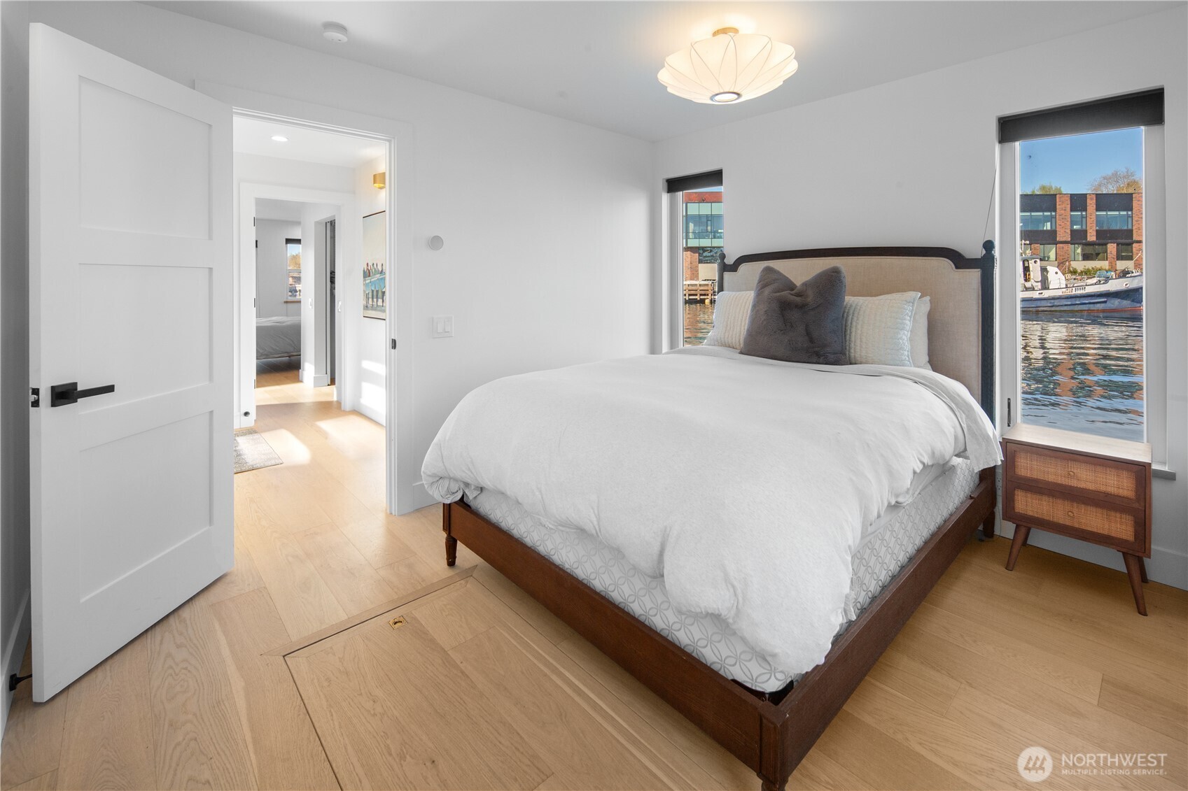 2309 North Northlake Way, Unit 13 Seattle, WA 98103 - Photo 30 of 40