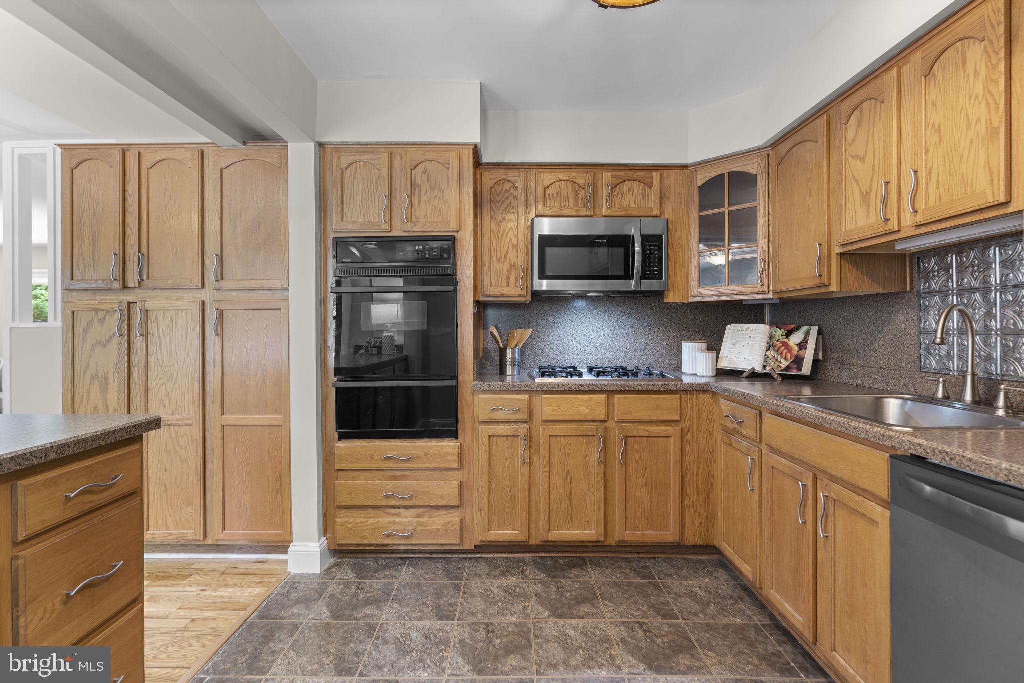 25 Cascade Road Arnold, MD 21012 - Photo 17 of 60