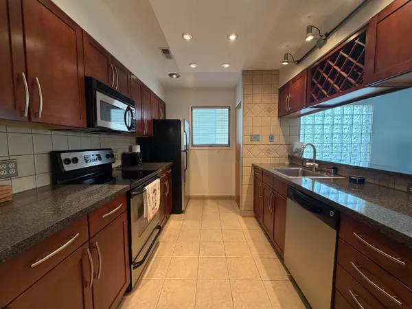 $20,000 | 5 North New Haven Avenue, Unit C3A, Ventnor City, NJ 08406