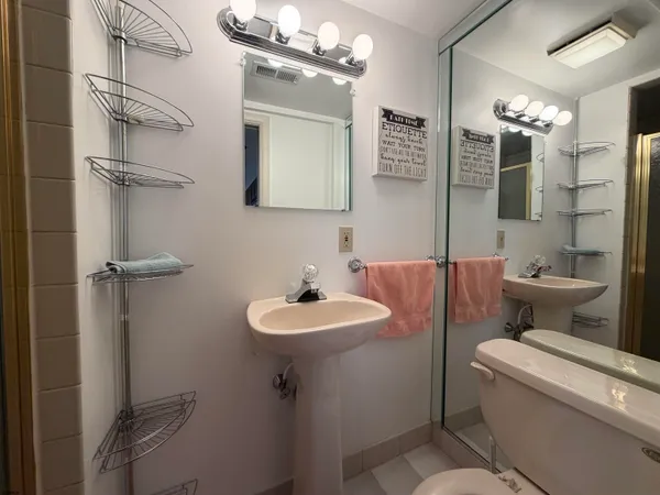 $20,000 | 5 North New Haven Avenue, Unit C3A, Ventnor City, NJ 08406