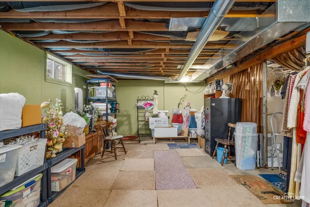 $299,900 | 450 West Market Street, Somonauk, IL 60552