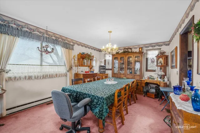 $299,900 | 450 West Market Street, Somonauk, IL 60552