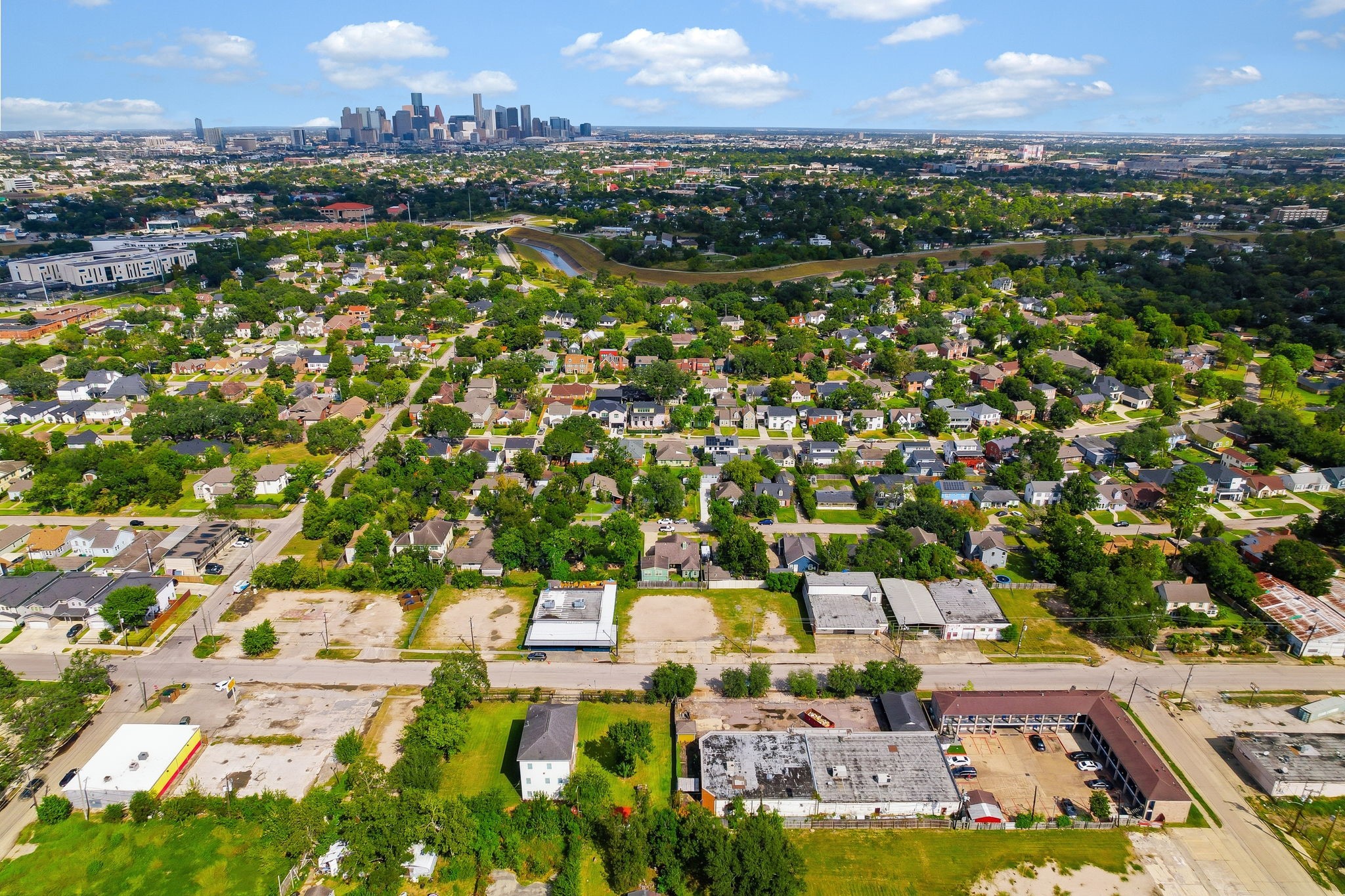 3343 Dixie Drive Houston, TX 77021 - Photo 3 of 9 an aerial view of residential building with outdoor space