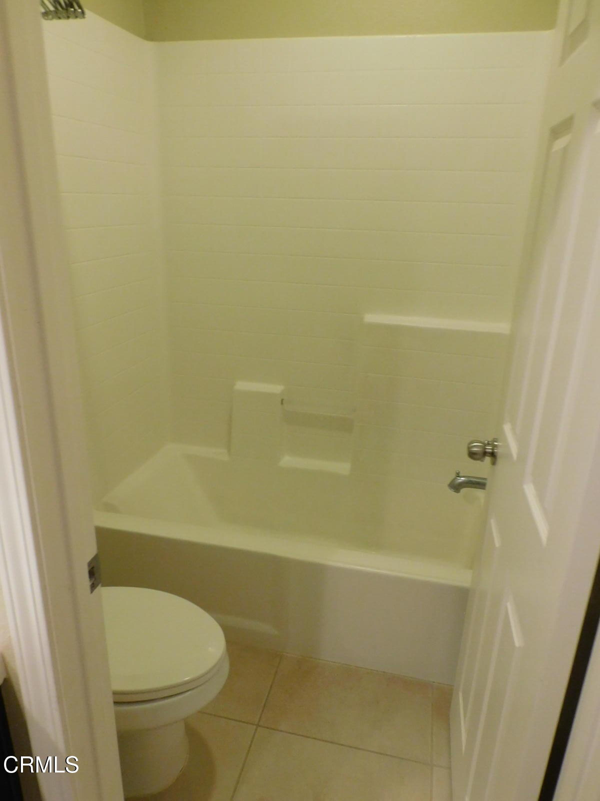 3126 North Oxnard Boulevard Oxnard, CA 93036 - Photo 17 of 43 DSCN1907