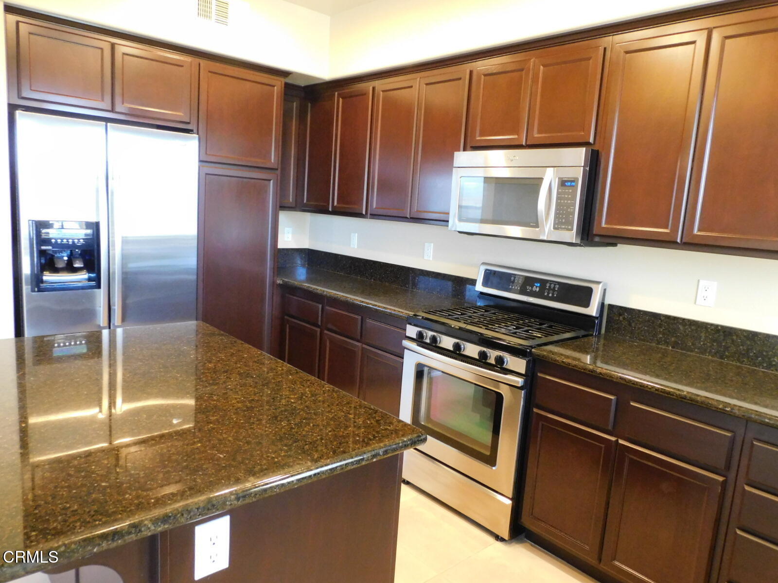 3126 North Oxnard Boulevard Oxnard, CA 93036 - Photo 34 of 43 DSCN2067