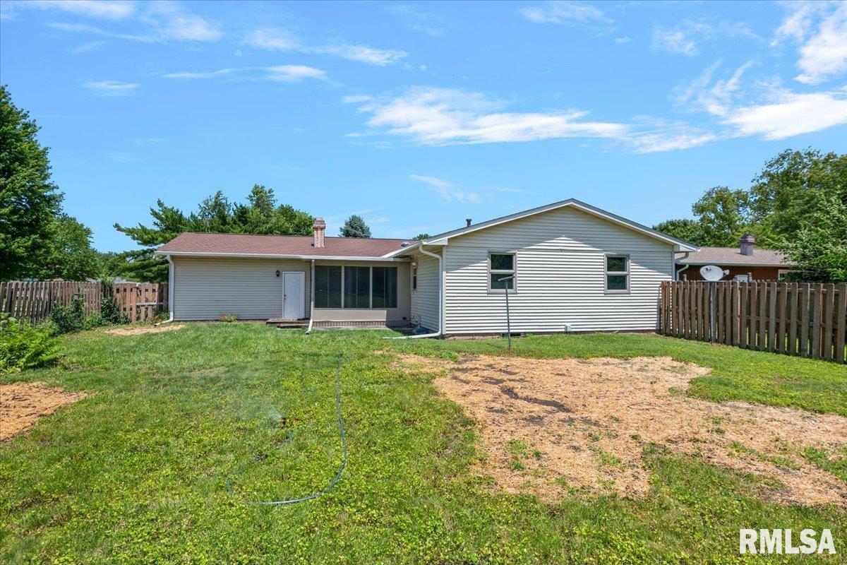 2320 Lindbergh Boulevard Springfield, IL 62704 - Photo 35 of 36
