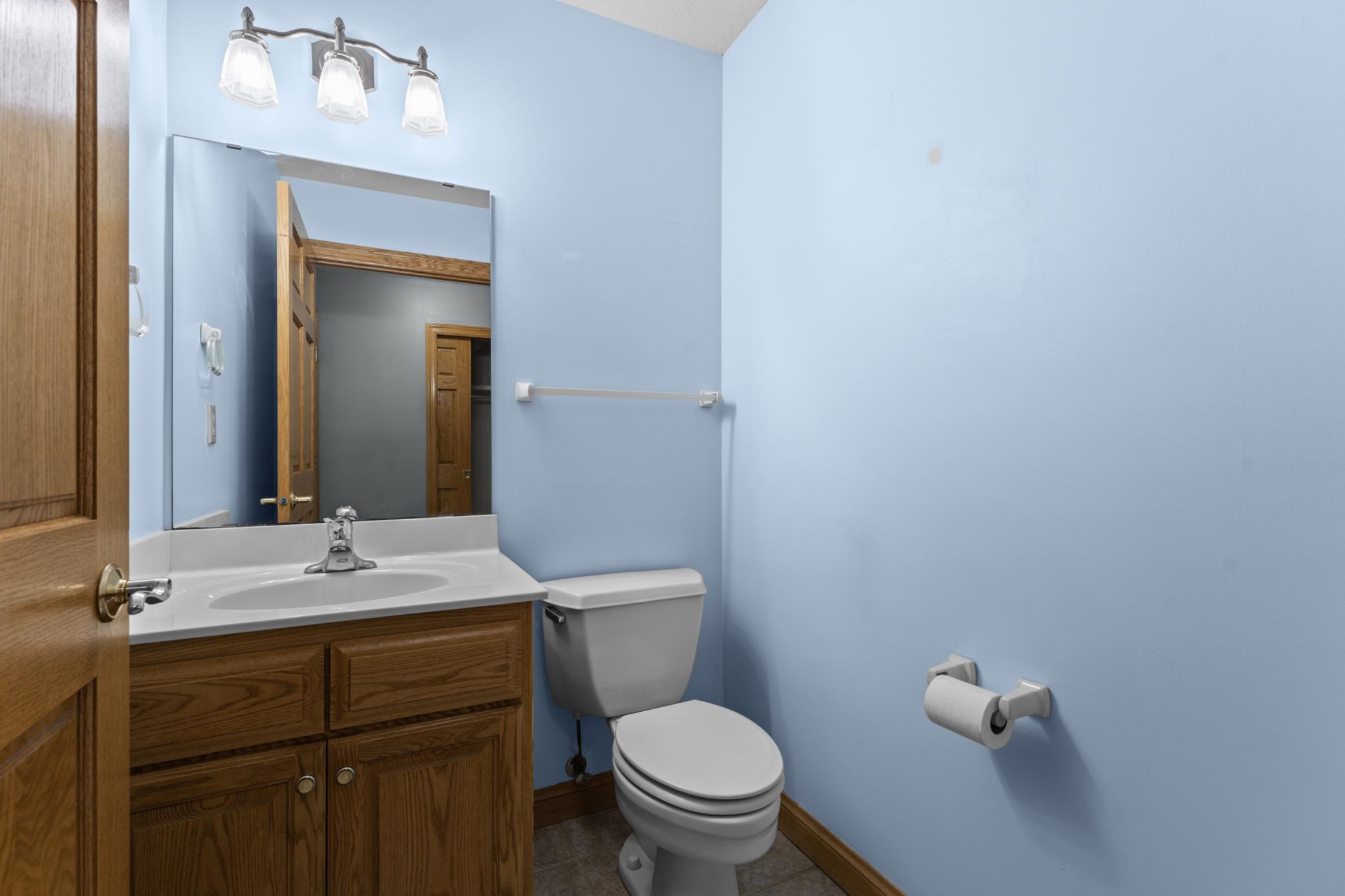 8585 Halloran Lane Northwest Rochester, MN 55901 - Photo 15 of 55 Gallery Image 15