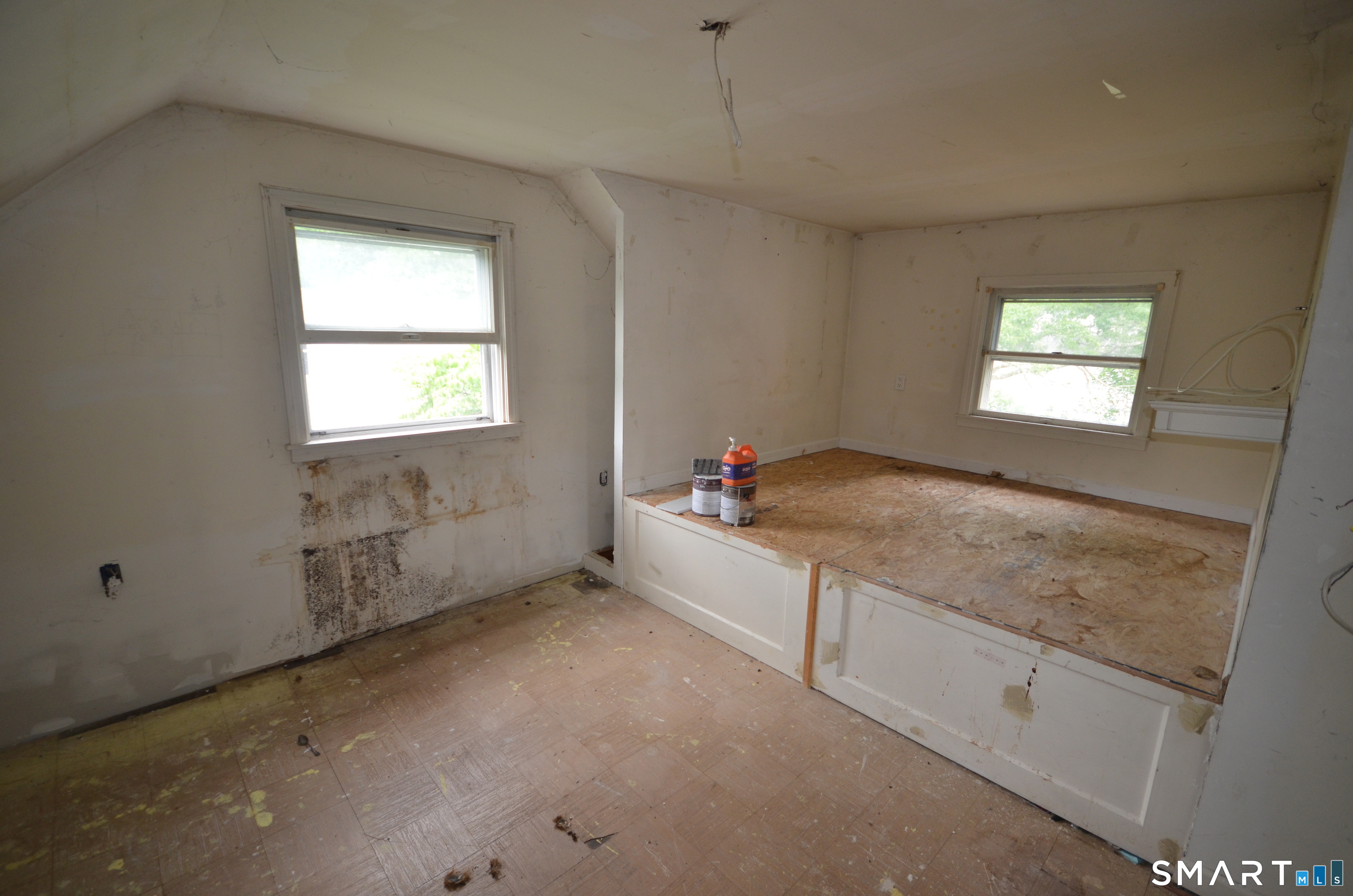 190 Sasapequan Road Fairfield, CT 06824 - Photo 24 of 29