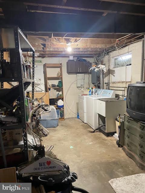 6211 Madawaska Road Bethesda, MD 20816 - Photo 24 of 24 a room with a washing machine and storage