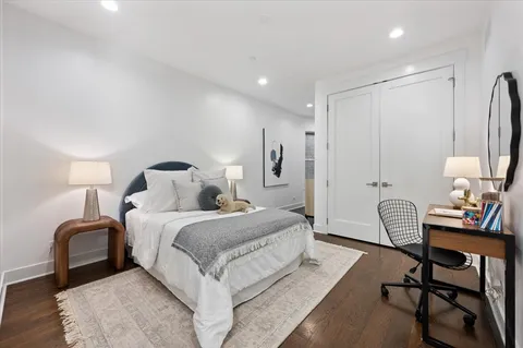 $2,500,000 | 2901 North Burling Street, Chicago, IL 60657