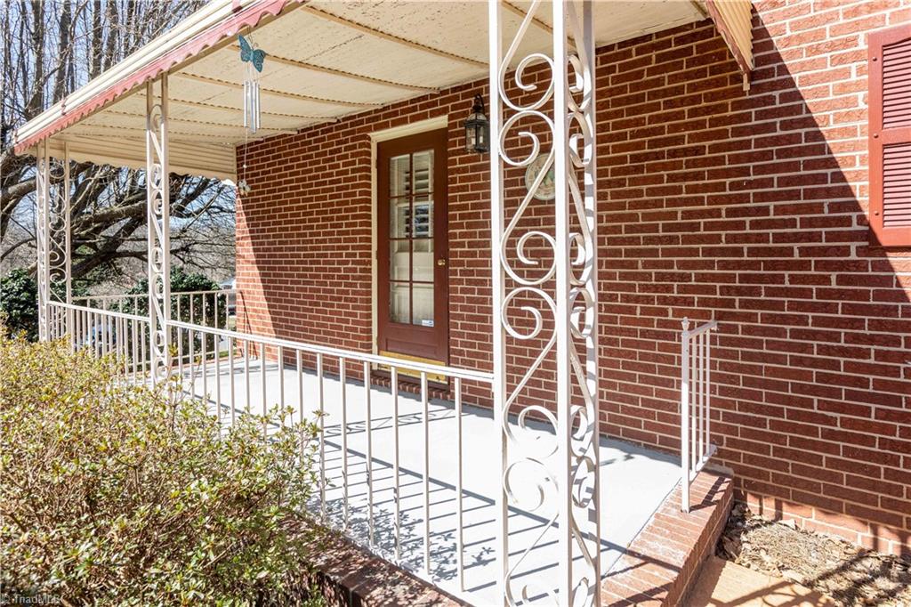 1503 Sharon Road Winston-Salem, NC 27103 - Photo 36 of 39 Gallery Image 36