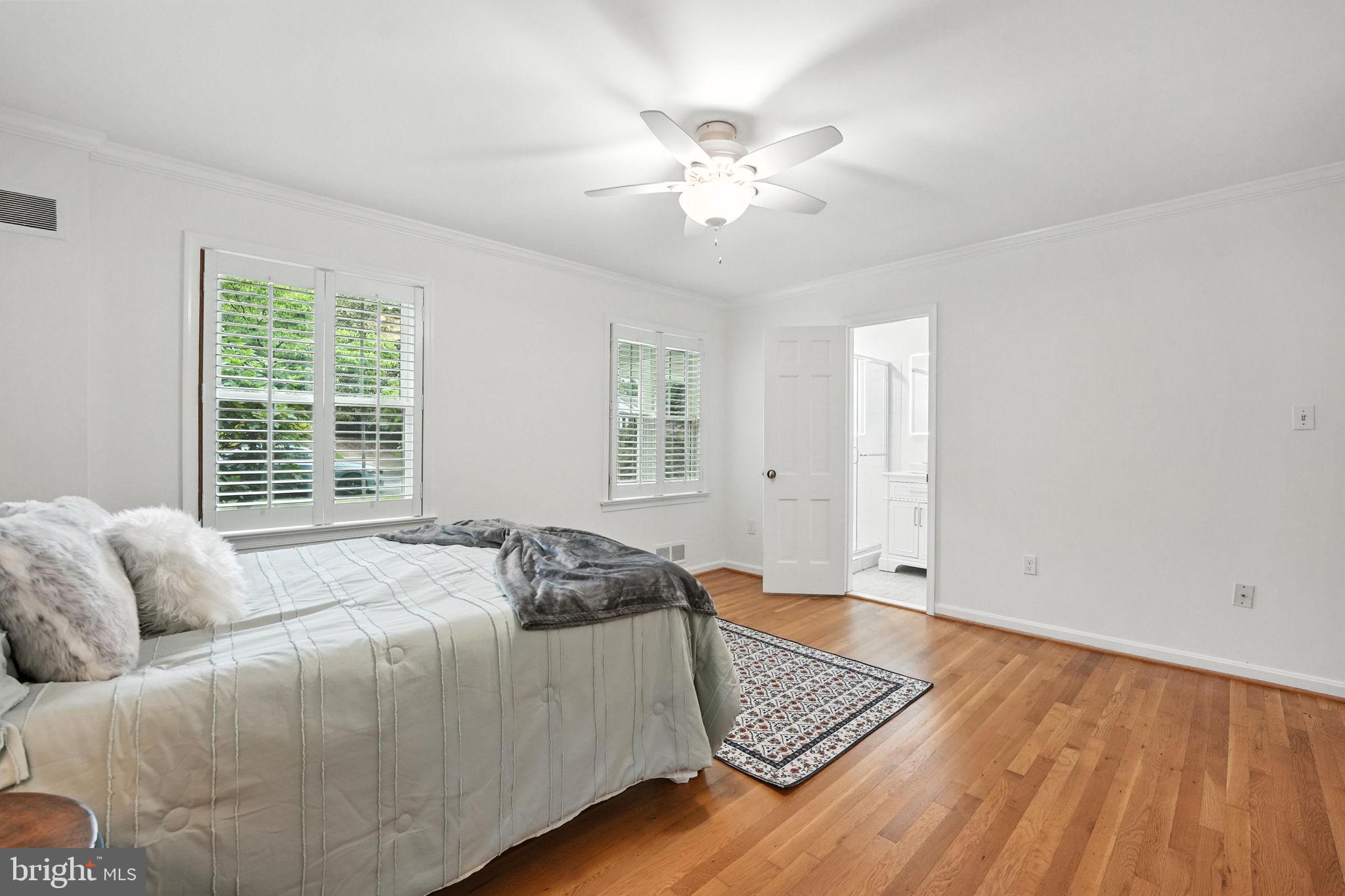 12134 Stirrup Road Reston, VA 20191 - Photo 19 of 57