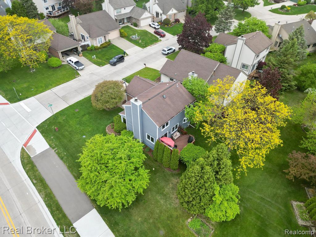 1480 Colony Drive Rochester Hills, MI 48307 - Photo 20 of 58