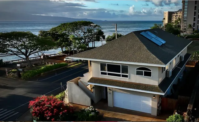 $2,800,000 | 11 Piina Place, Lahaina, HI 96761
