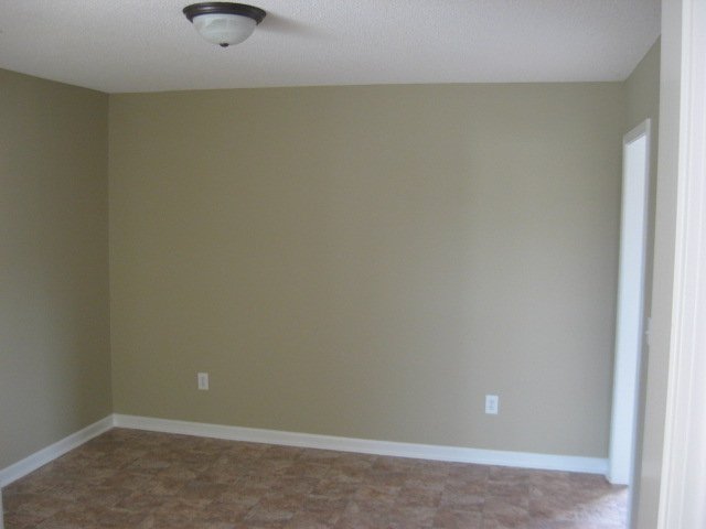 466 Gibbs Road Wellford, SC 29385 - Photo 5 of 11 Gallery Image 5