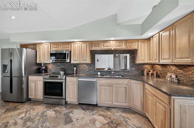 11505 Green Spring Road Colorado Springs, CO 80925 - Photo 12 of 42