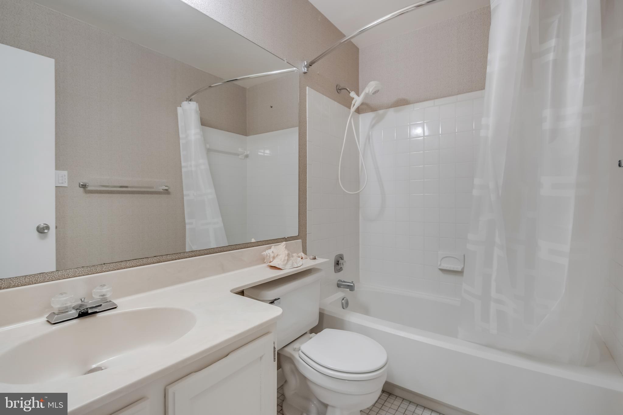 13104 North Point Lane Laurel, MD 20708 - Photo 20 of 26 Gallery Image 20