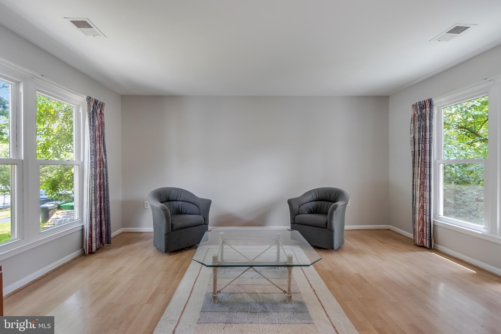13104 North Point Lane Laurel, MD 20708 - Photo 5 of 26 Gallery Image 5