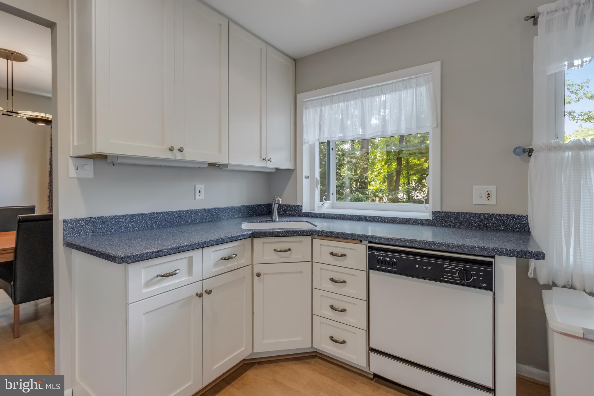 13104 North Point Lane Laurel, MD 20708 - Photo 9 of 26 Gallery Image 9