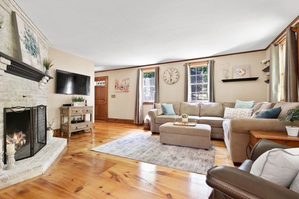 34 Kimball Road Amesbury, MA 01913 - Photo 14 of 41 Gallery Image 14