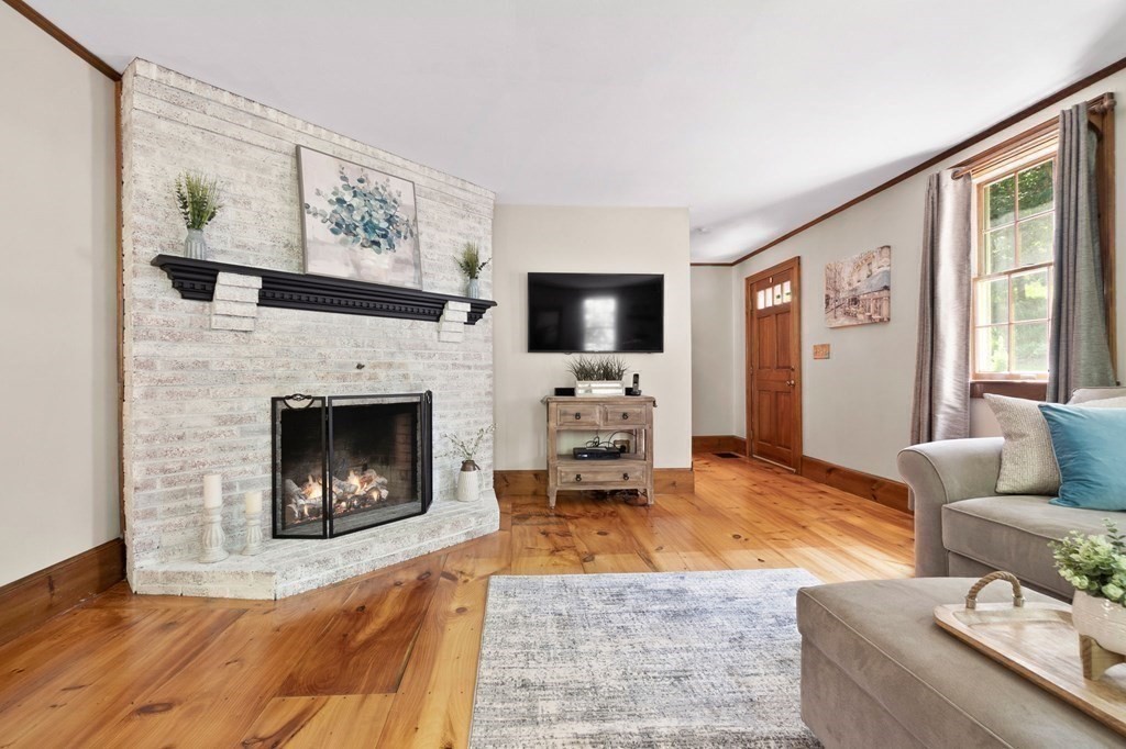 34 Kimball Road Amesbury, MA 01913 - Photo 15 of 41 Gallery Image 15