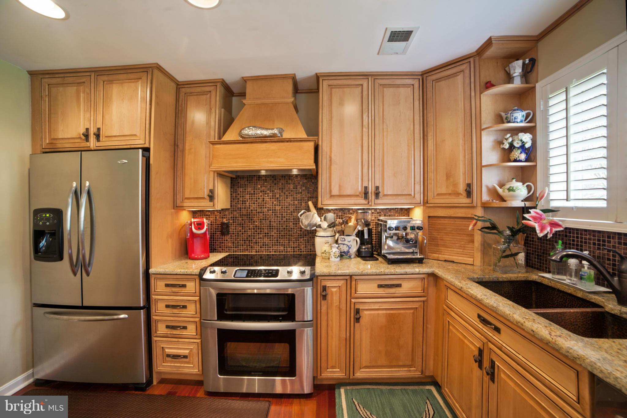 926 King James Landing Road Annapolis, MD 21403 - Photo 10 of 30 Kitchen
