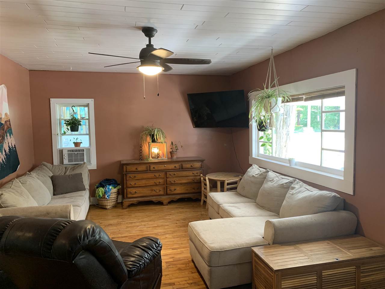 124 South Gladwin Road Lake City, MI 49651 - Photo 6 of 55 1888988-5.JPG