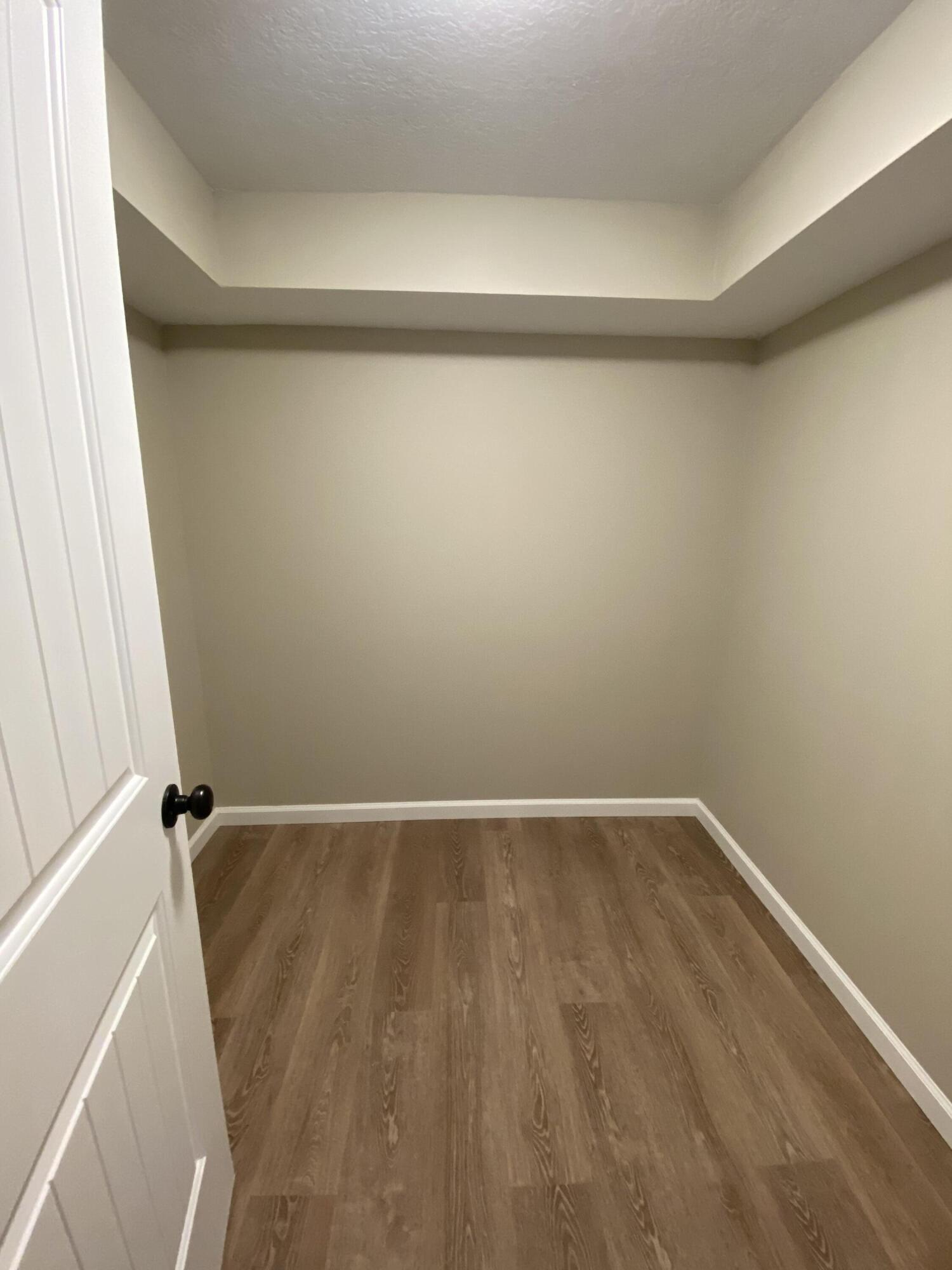 4052 Ridge Road Kingsport, TN 37660 - Photo 20 of 32 IMG_8595