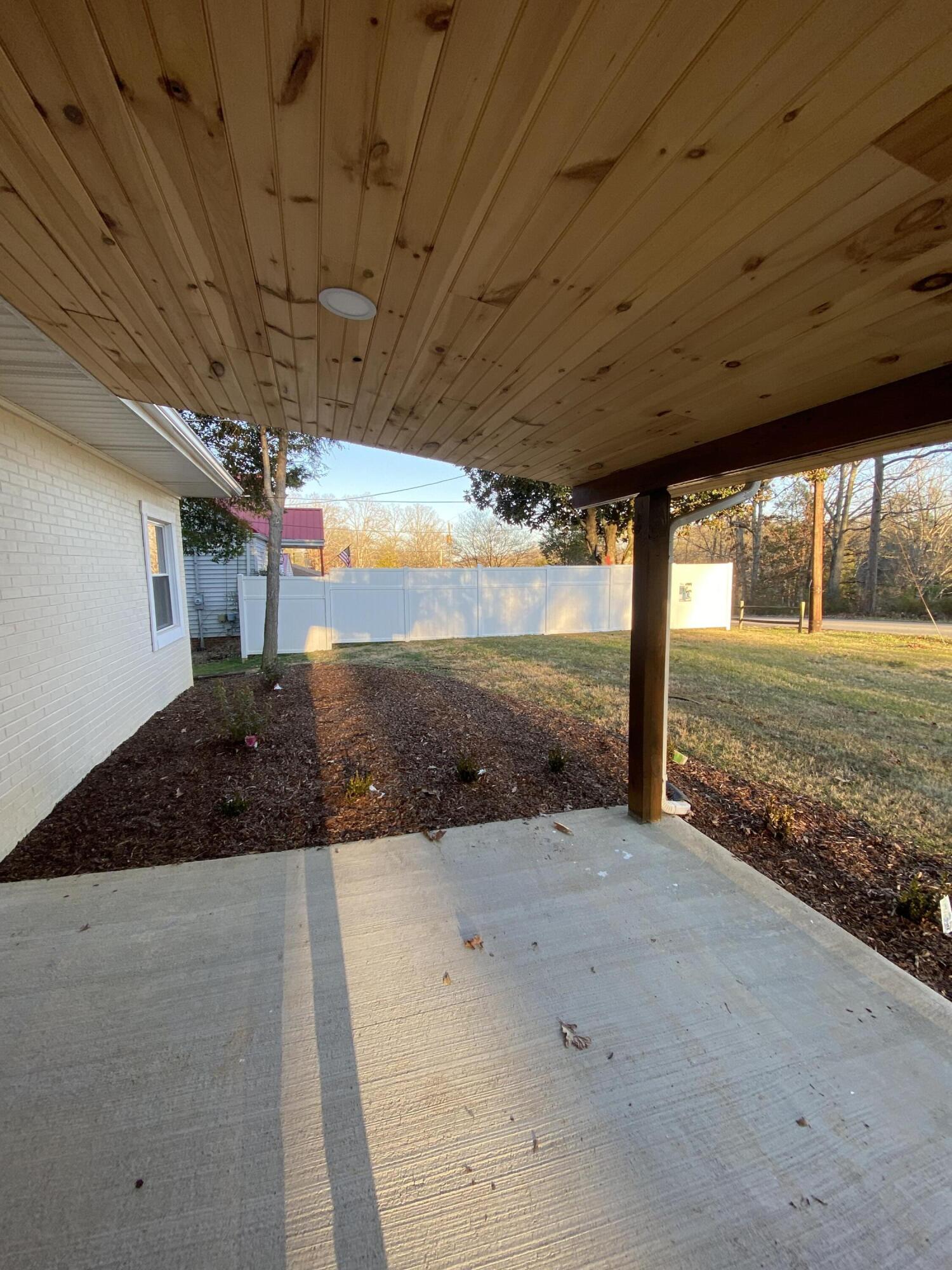 4052 Ridge Road Kingsport, TN 37660 - Photo 29 of 32 IMG_8605