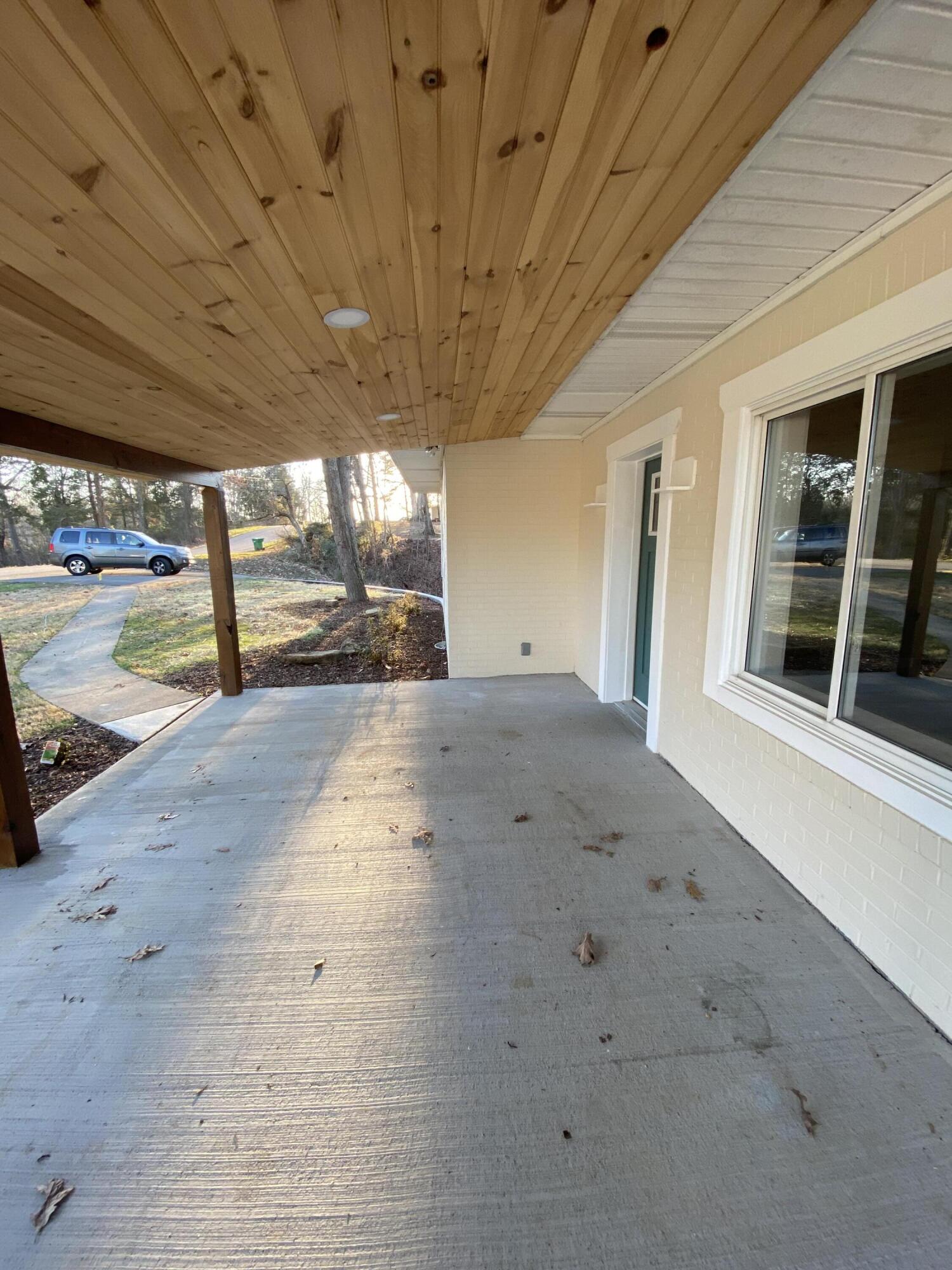 4052 Ridge Road Kingsport, TN 37660 - Photo 30 of 32 IMG_8606