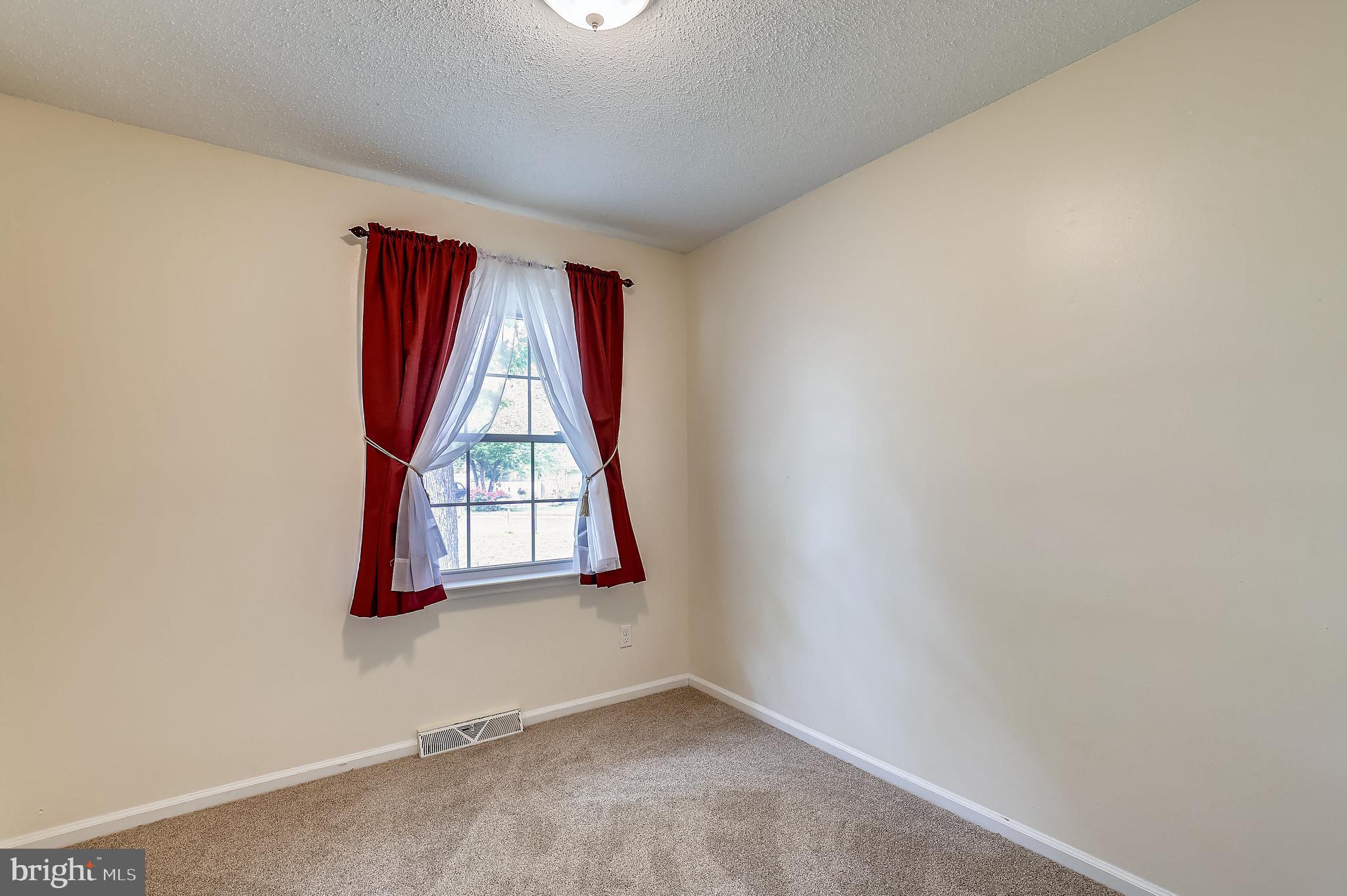 22012 Fox Ridge Road Lexington Park, MD 20653 - Photo 25 of 36 BEDROOM