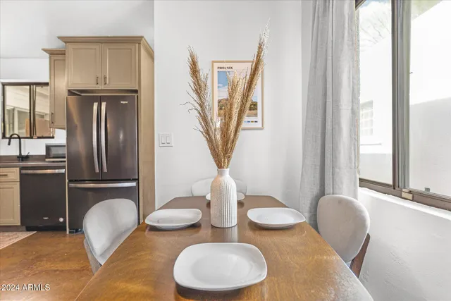 $3,500 | 9428 North 1st Avenue, Unit 1, Phoenix, AZ 85021