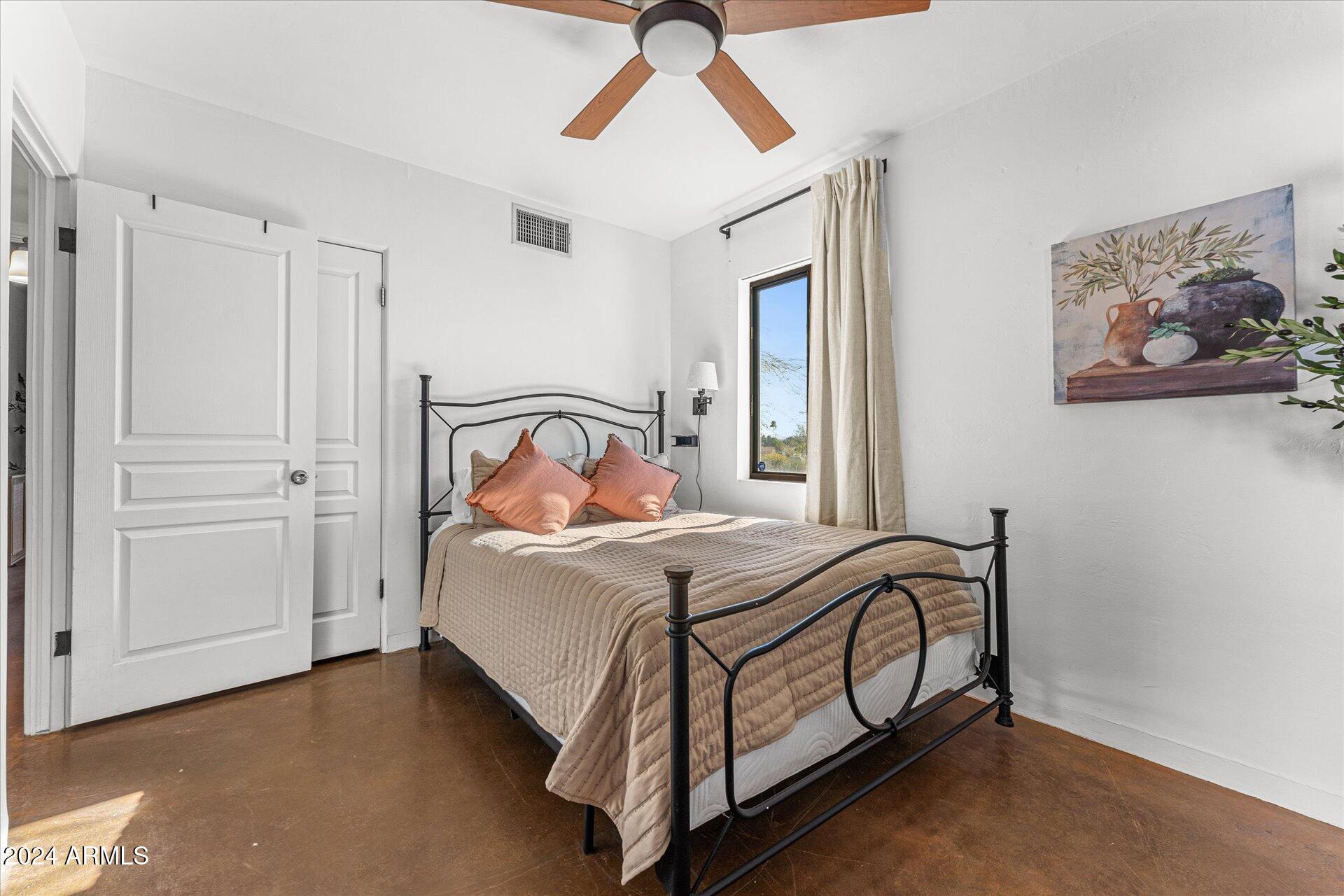 9428 North 1st Avenue, Unit 1 Phoenix, AZ 85021 - Photo 19 of 54 27-027-bedroom-1