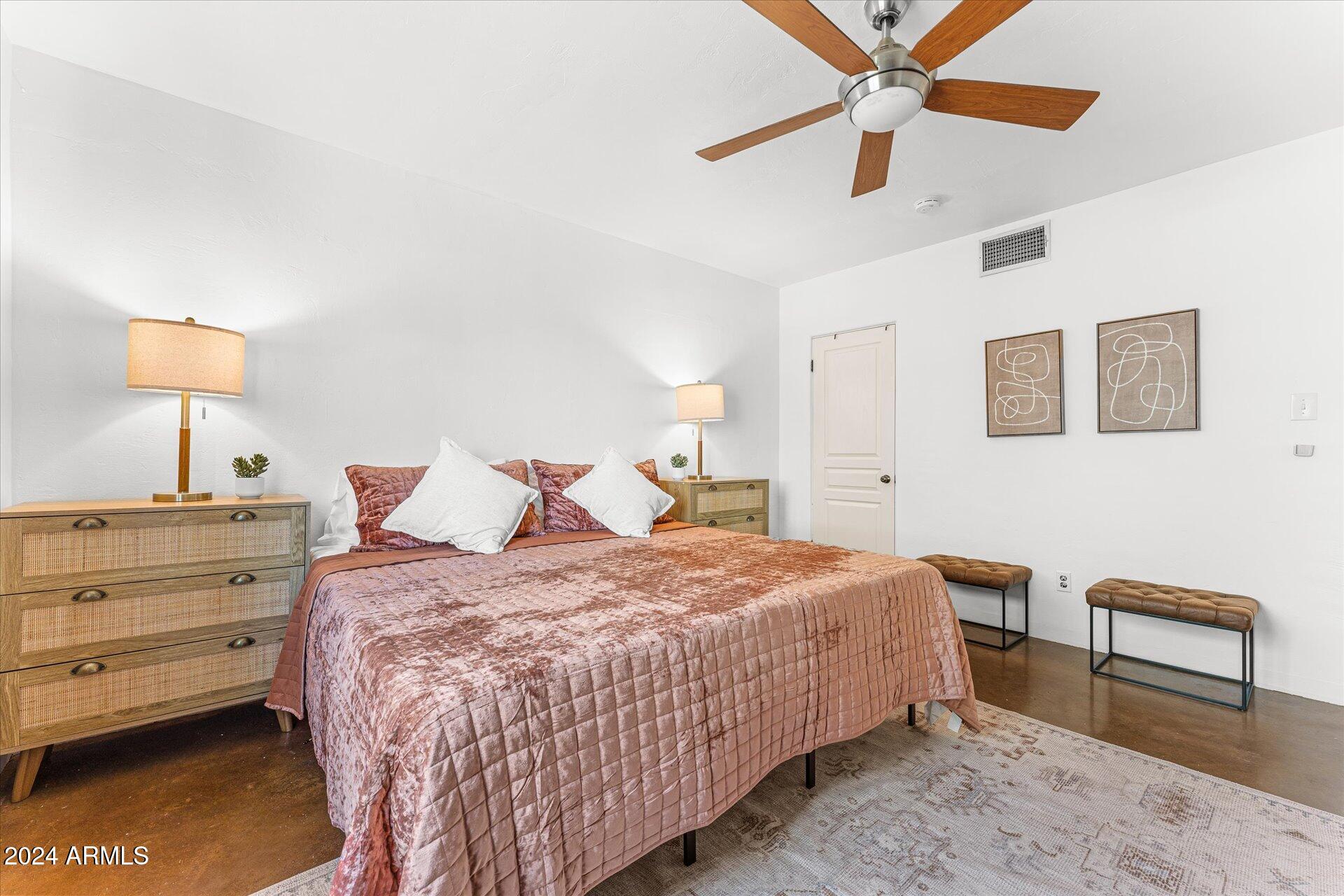 9428 North 1st Avenue, Unit 1 Phoenix, AZ 85021 - Photo 27 of 54 35-035-bedroom-2