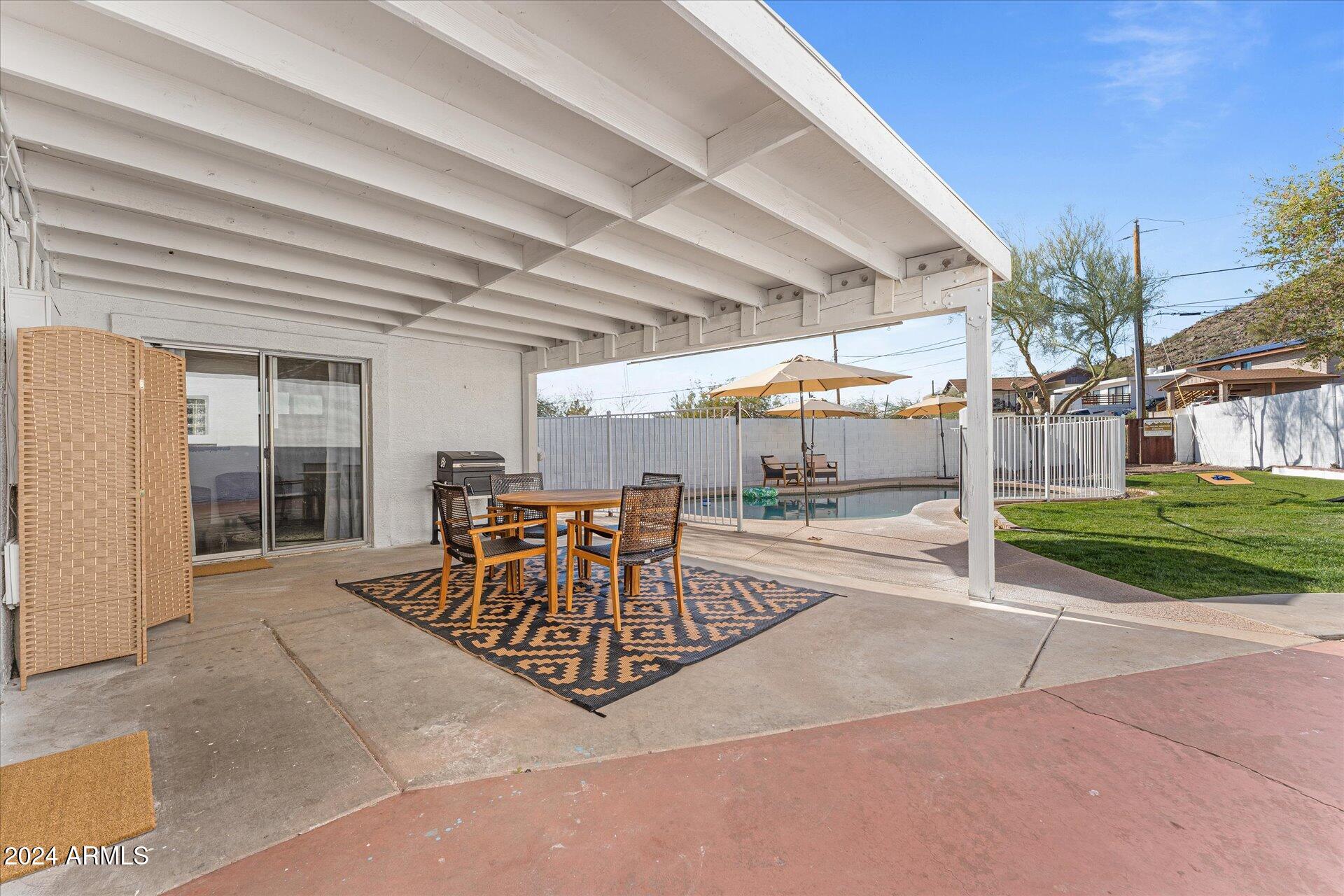 9428 North 1st Avenue, Unit 1 Phoenix, AZ 85021 - Photo 30 of 54 38-038-rear-patio