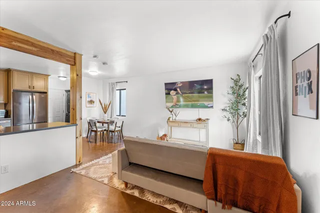 $3,500 | 9428 North 1st Avenue, Unit 1, Phoenix, AZ 85021