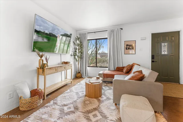 $3,500 | 9428 North 1st Avenue, Unit 1, Phoenix, AZ 85021