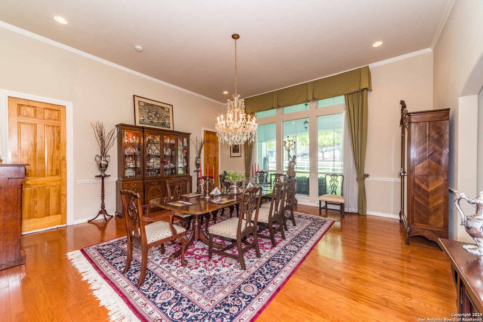 7226 North Vandiver Road San Antonio, TX 78209 - Photo 19 of 59 a living room with furniture and a rug