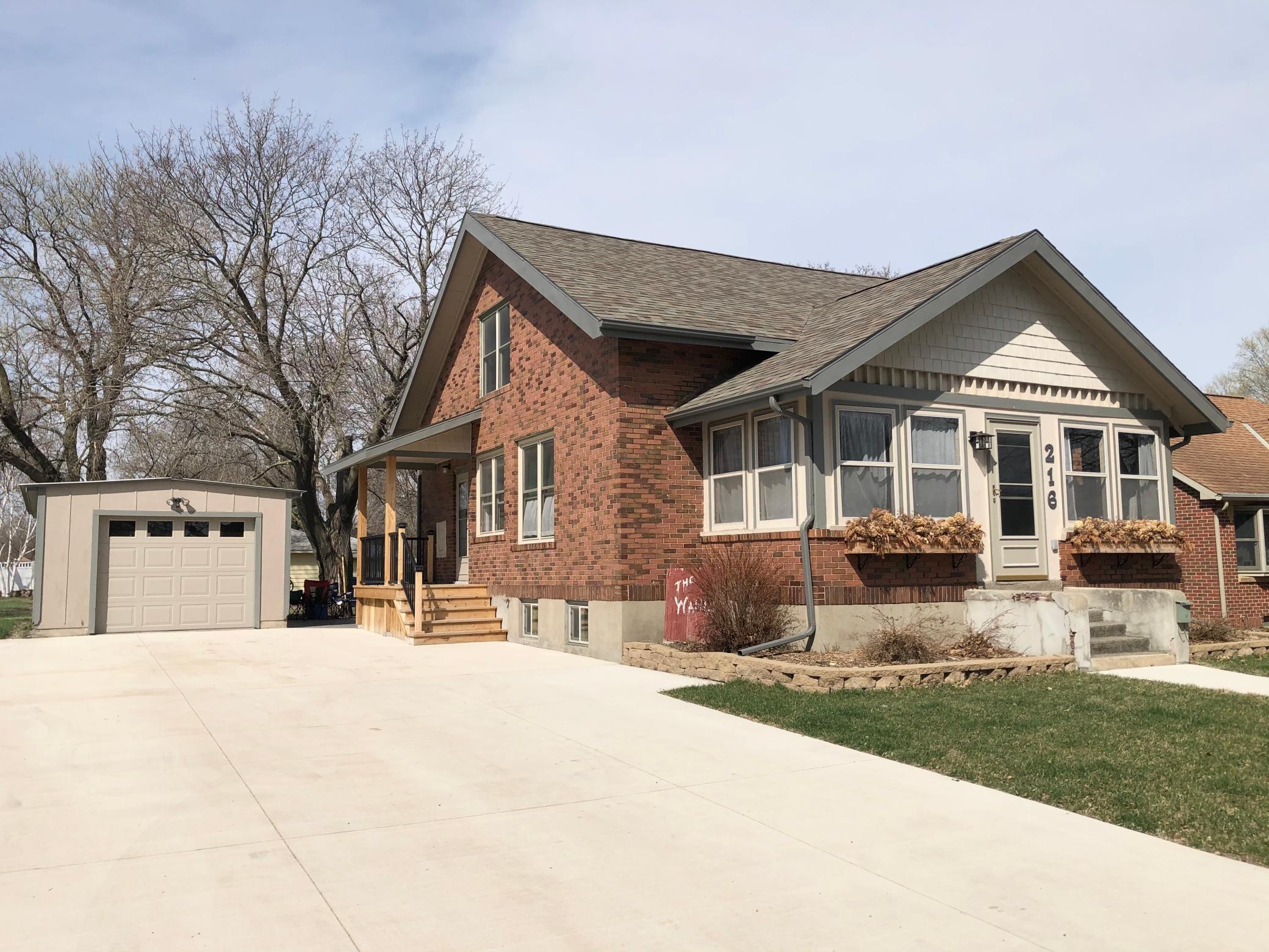 216 North Spring Avenue Springfield, MN 56087 - Photo 1 of 1 Gallery Image 1