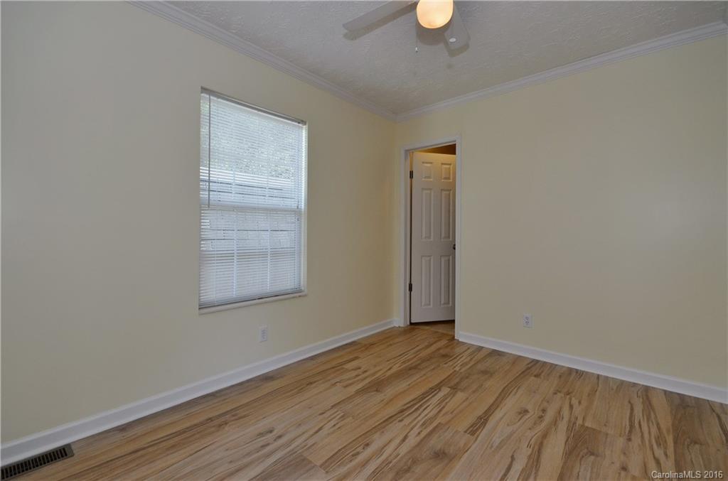32 Cross Anchor Road Alexander, NC 28701 - Photo 13 of 15 Gallery Image 13