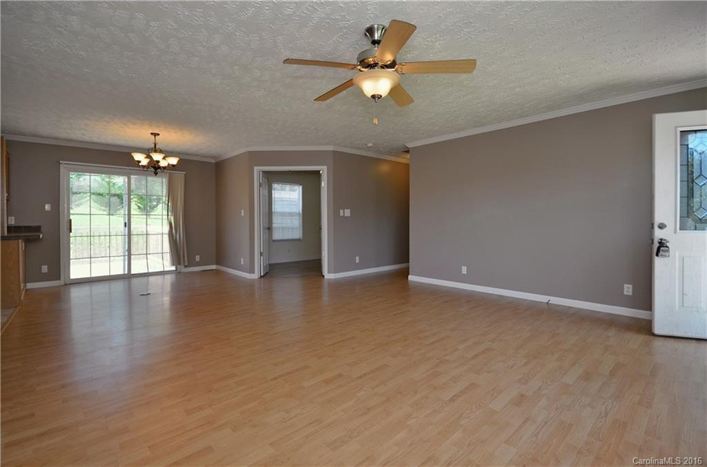 32 Cross Anchor Road Alexander, NC 28701 - Photo 9 of 15 Gallery Image 9