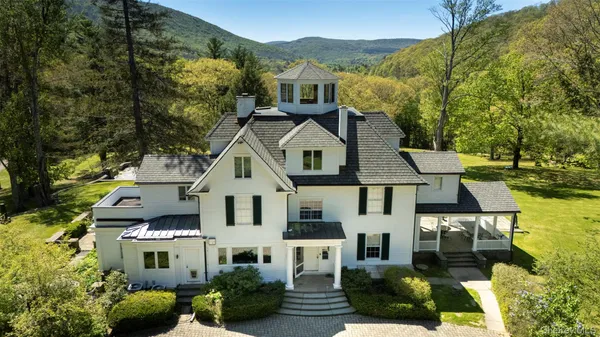 $10,000,000 | 390 Erpf Road, Arkville, NY 12406