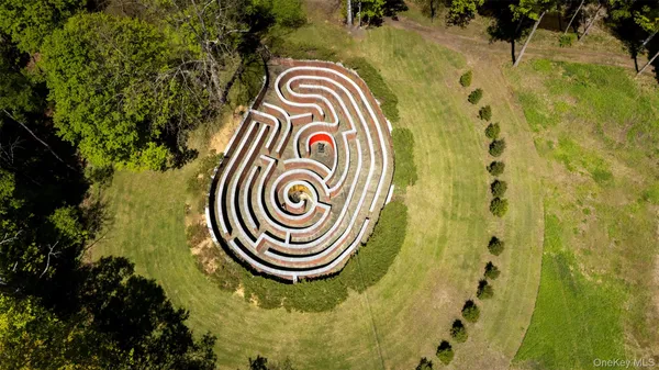 $10,000,000 | 390 Erpf Road, Arkville, NY 12406